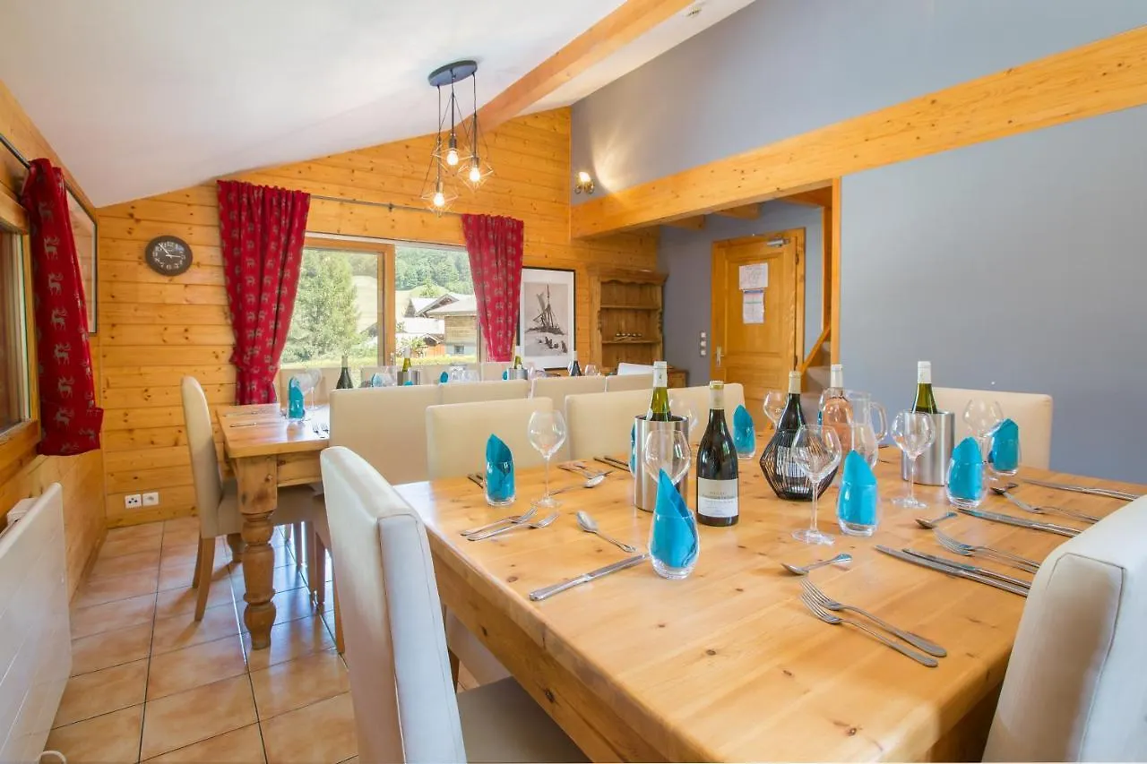 Simply Morzine - Chalet des Montagnes Villa