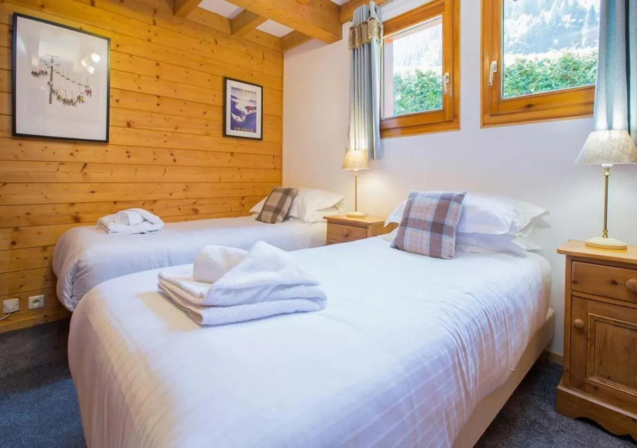 Simply Morzine - Chalet des Montagnes Villa